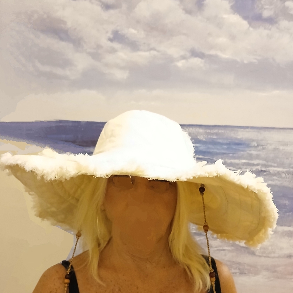 Nwt. ladies Large Brim Cotton Spandex  Cream Sun Hat W/ Ties - Picture 6 of 6
